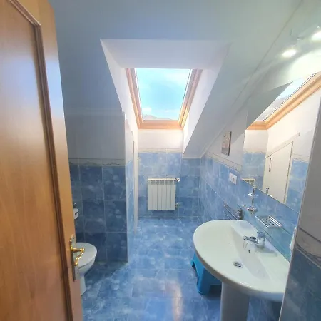 El Mirador De Cangas Vut-17-as Y Vut-18-as *