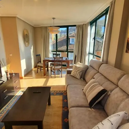 El Mirador De Cangas Vut-17-as Y Vut-18-as * Onís